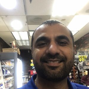 Meet your Posher, Girish